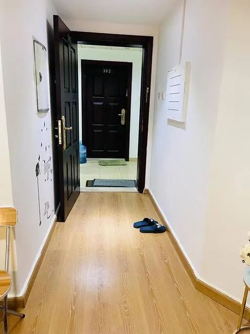 شقة Lovely 2-Bedroom Hall Kitchen Furnished Auh Uae أبو ظبي