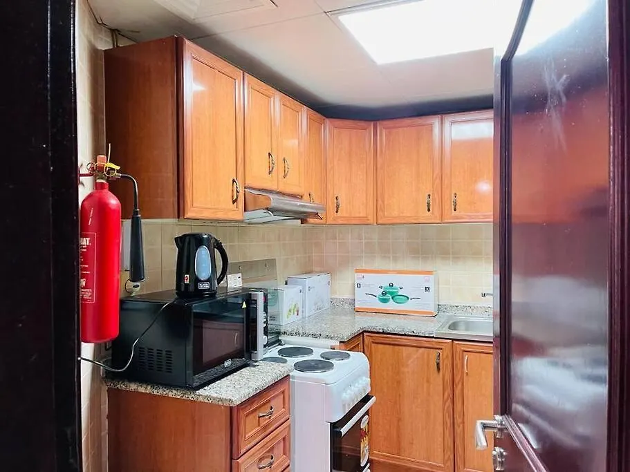Lovely 2-Bedroom Hall Kitchen Furnished Auh Uae أبو ظبي 0*,  الإمارات العربية المتحدة