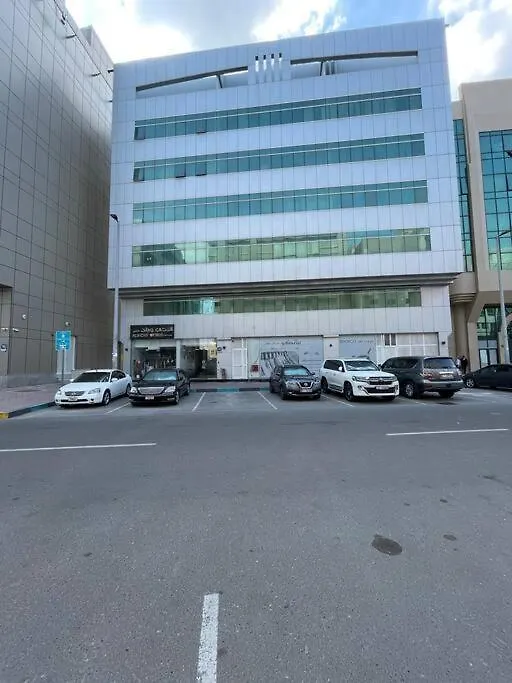 Lovely 2-Bedroom Hall Kitchen Furnished Auh Uae أبو ظبي 0*,  الإمارات العربية المتحدة