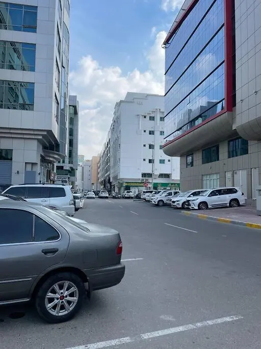 Lovely 2-Bedroom Hall Kitchen Furnished Auh Uae أبو ظبي شقة