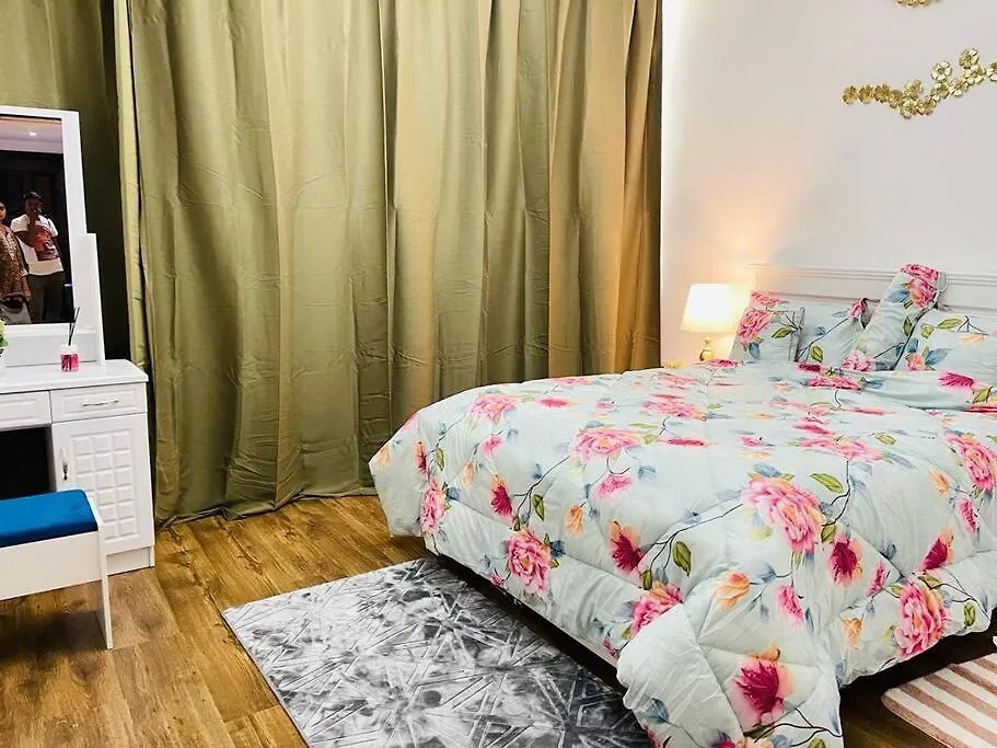 شقة Lovely 2-Bedroom Hall Kitchen Furnished Auh Uae أبو ظبي
