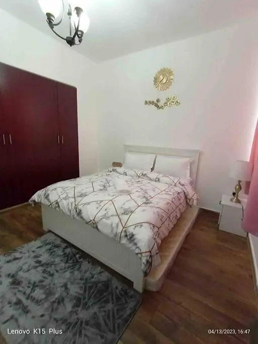 شقة Lovely 2-Bedroom Hall Kitchen Furnished Auh Uae أبو ظبي الإمارات العربية المتحدة
